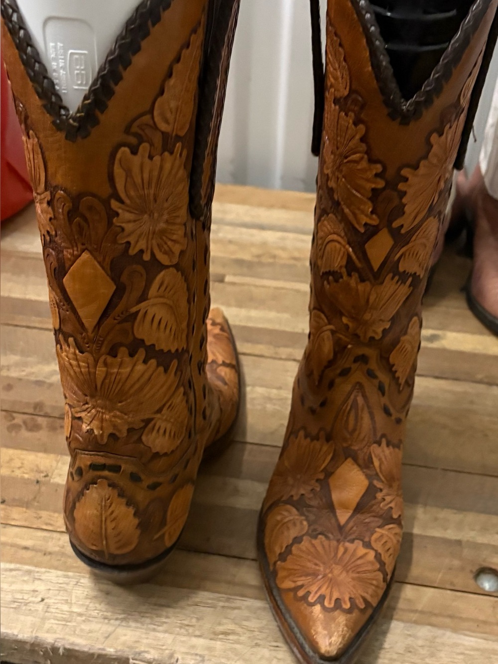 FALCONHEAD hand Tooled Custom made Cowboy Boots